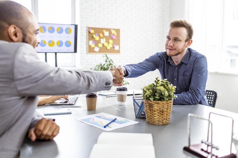 بهترین روش جلب اعتماد مشتری