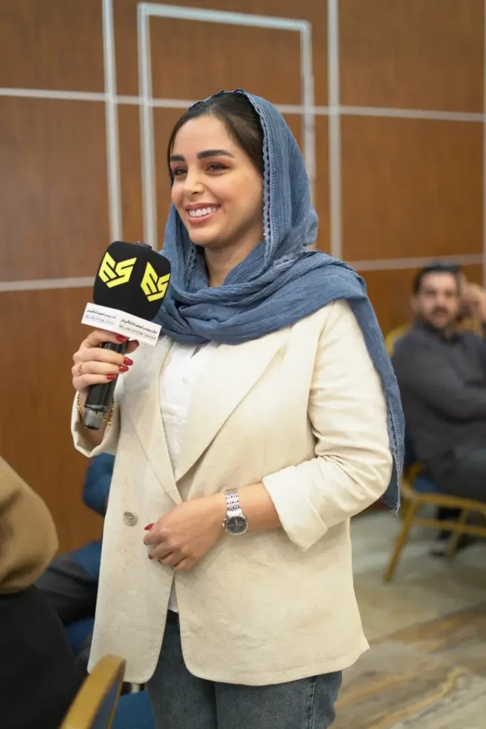 دانشپذیر کلاس دیپلمات فروش